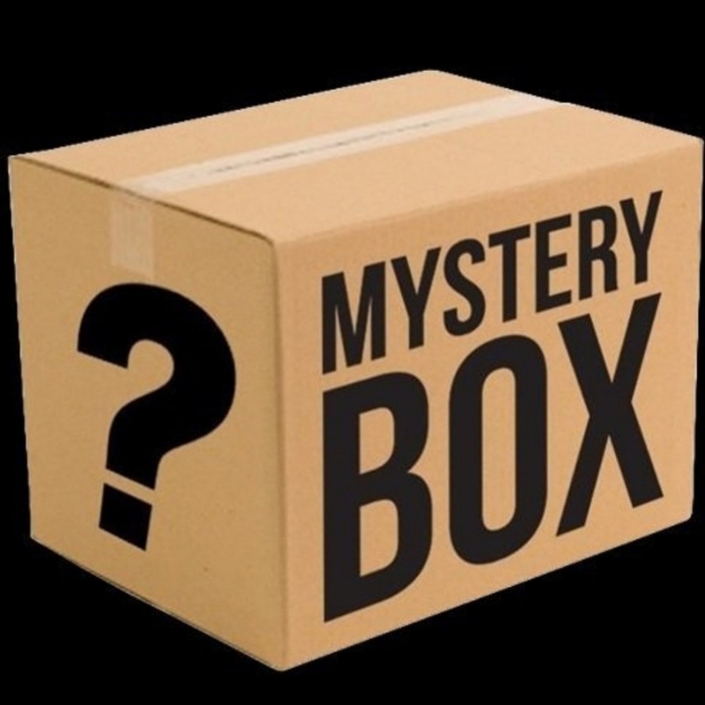 Mens Size Large Mystery Box 5 Items EUC $200 Value